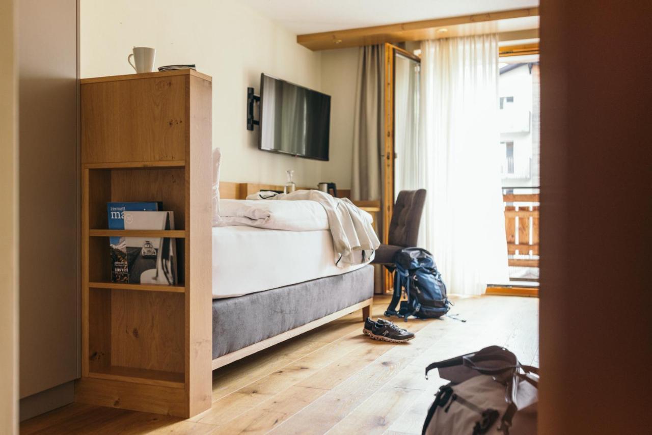 La Couronne Hotel & Spa ツェルマット 部屋 写真