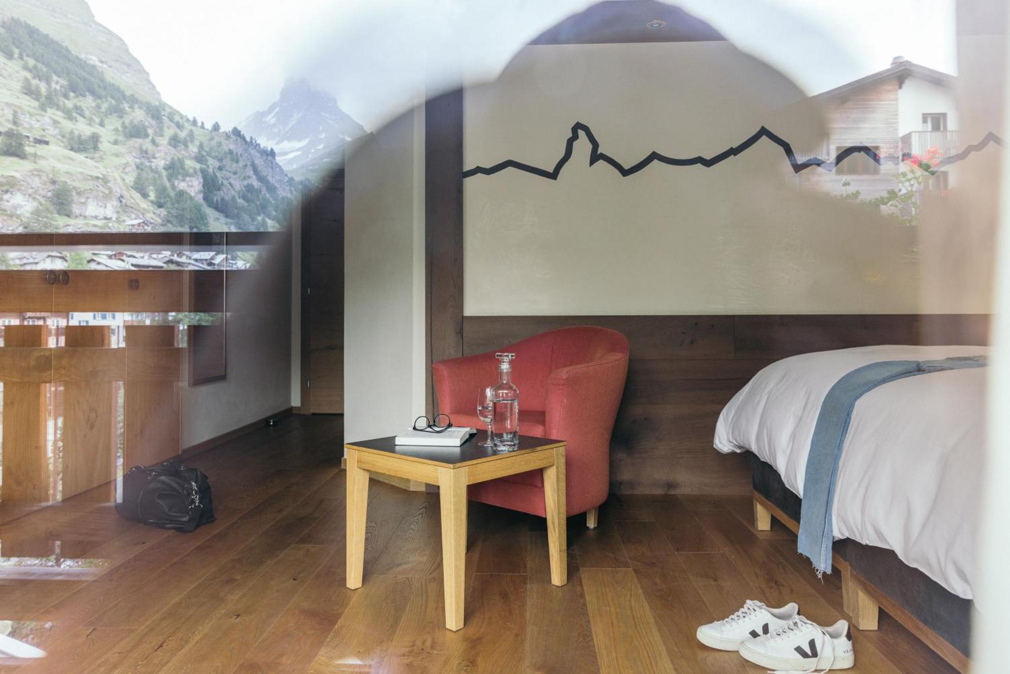 La Couronne Hotel & Spa ツェルマット 部屋 写真